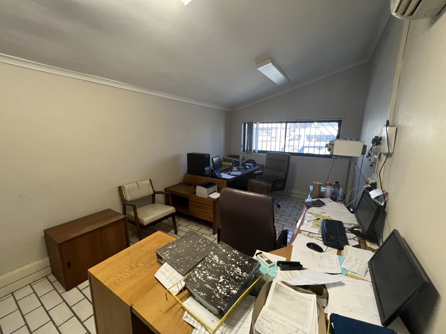 To Let commercial Property for Rent in Beaconvale Western Cape